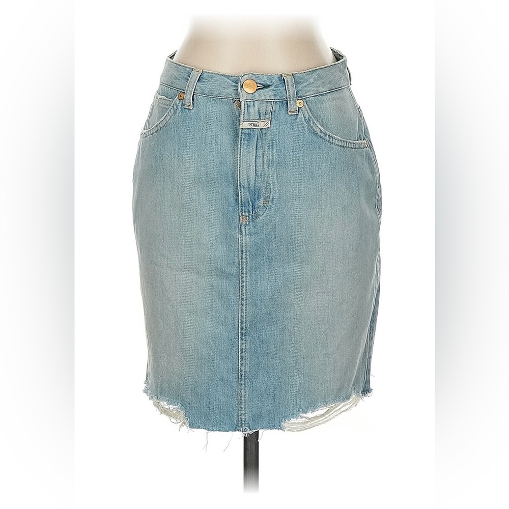 Closed Shemmett Light Blue Denim Mini Skirt Raw Hem Size 26